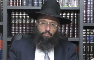 הדלקת חנוכיה בנרות יום הולדת, מותר? • צפו