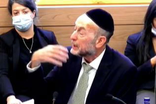 אורי מקלב בדיון