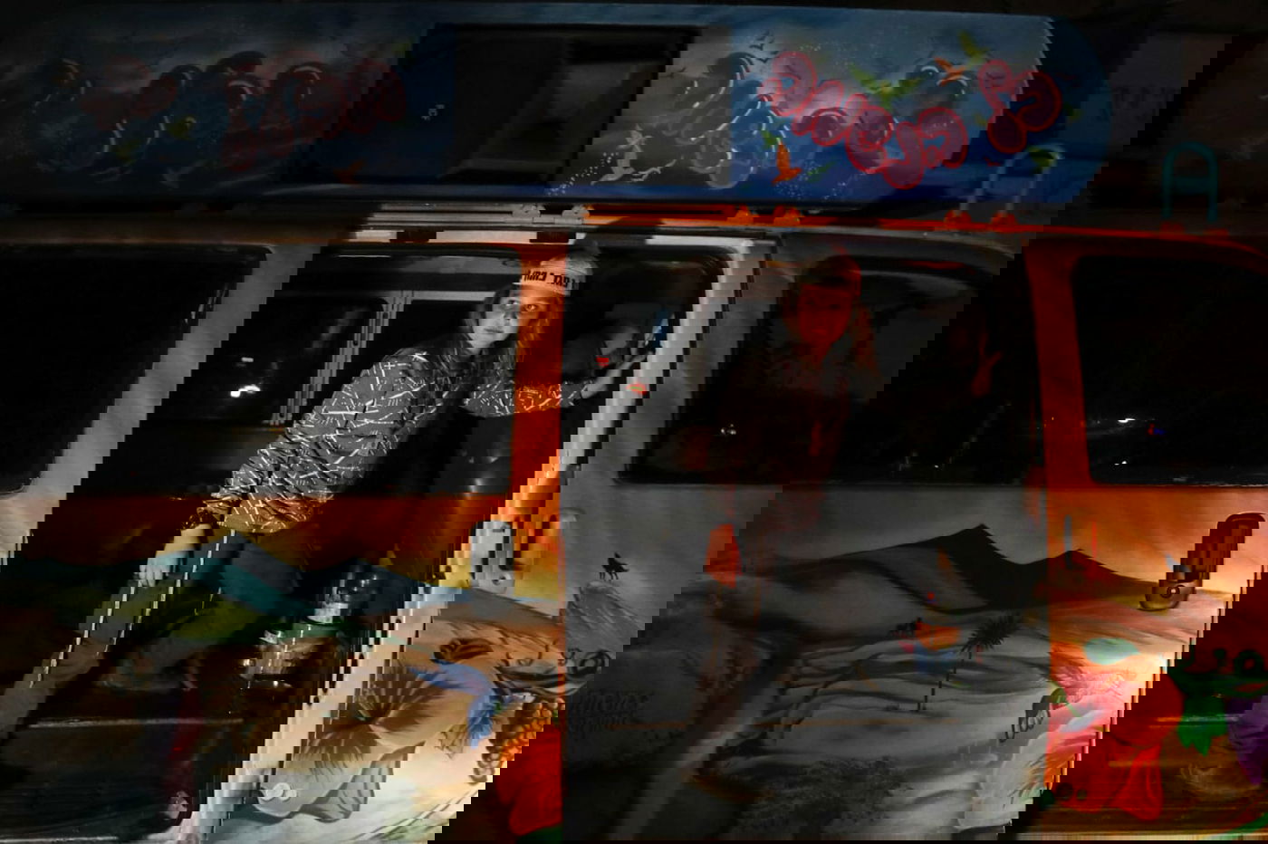 כשהברסלבים עשו 'שמח' במאה שערים • צפו