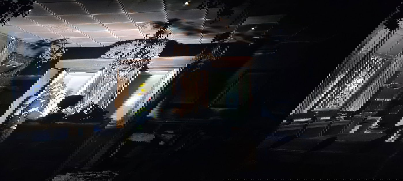 שריפה פרצה בבית הכנסת; ספרי התורה חולצו