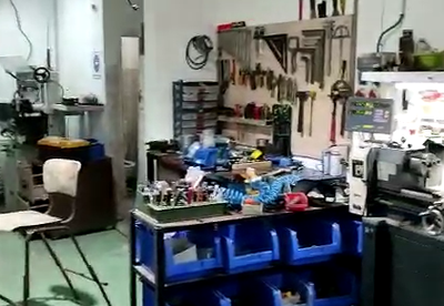 המשטרה פשטה על מעבדה לזיוף מטבעות