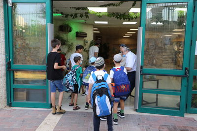 כך נערכים במשרד החינוך לחזרת התלמידים ללימודים