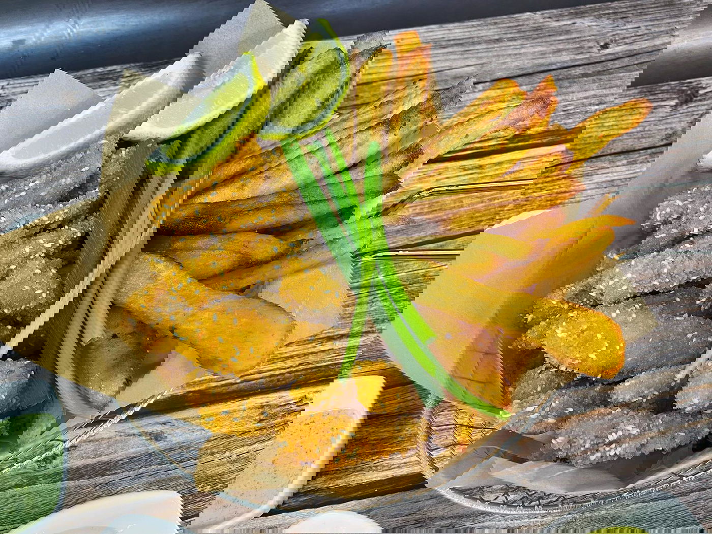 מתכון לפיש אנד צ'יפס - מנה קלילה וטעימה שכיף להכין