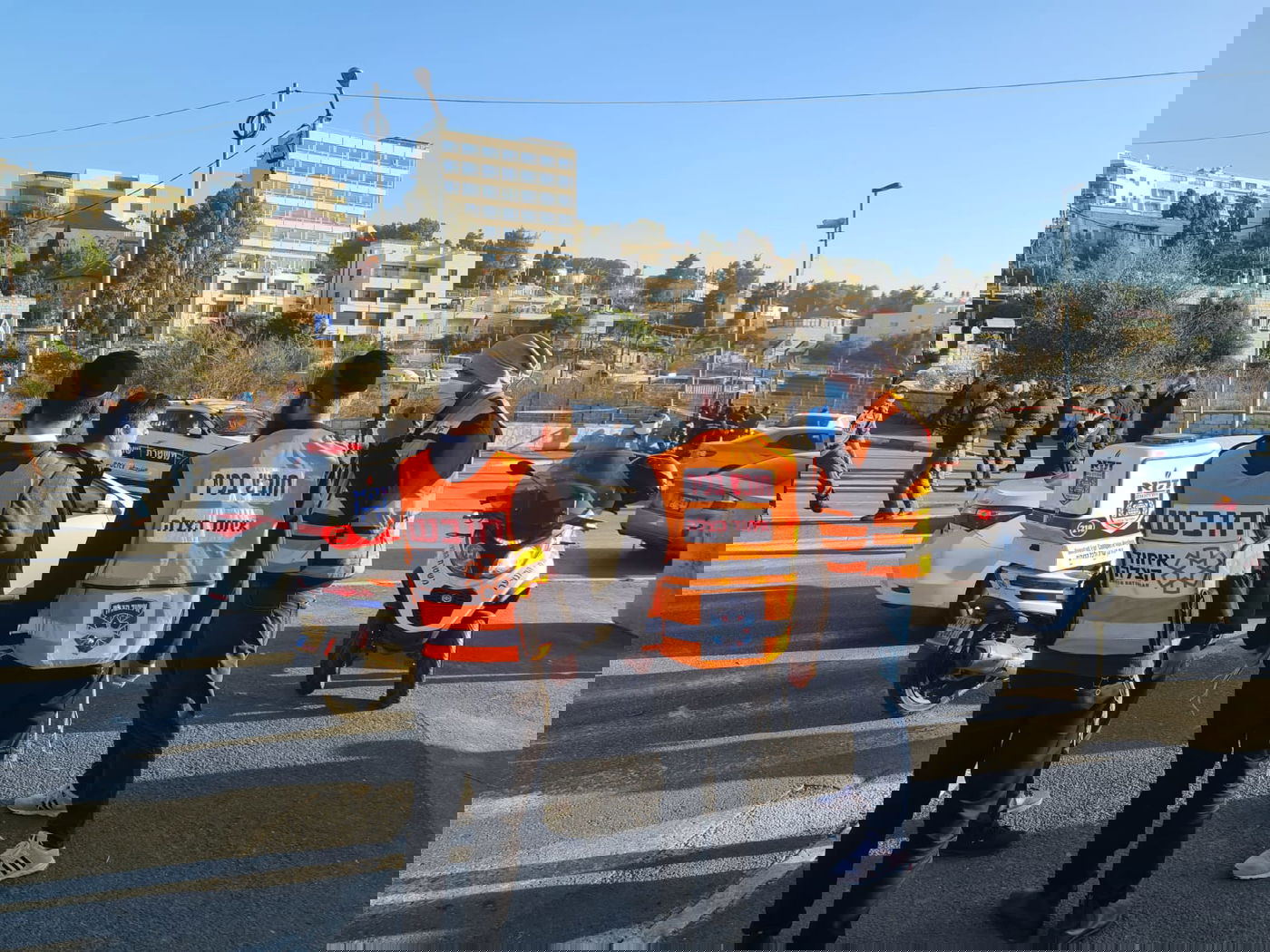 פיגוע דקירה בסמוך לקבר שמעון הצדיק; המחבלת נעצרה