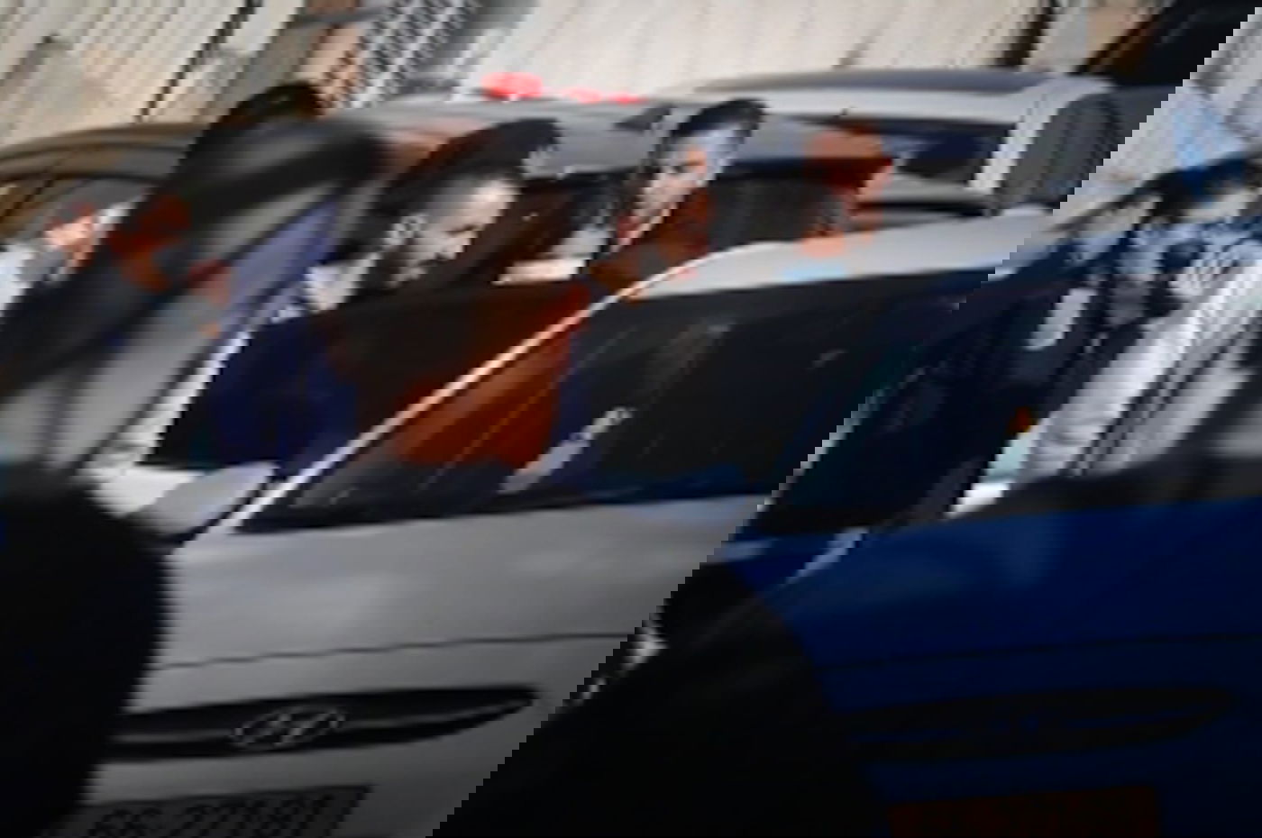 פיגוע דקירה בסמוך לקבר שמעון הצדיק; המחבלת נעצרה