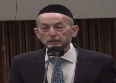 אורי מקלב, שואל את מיכאלי