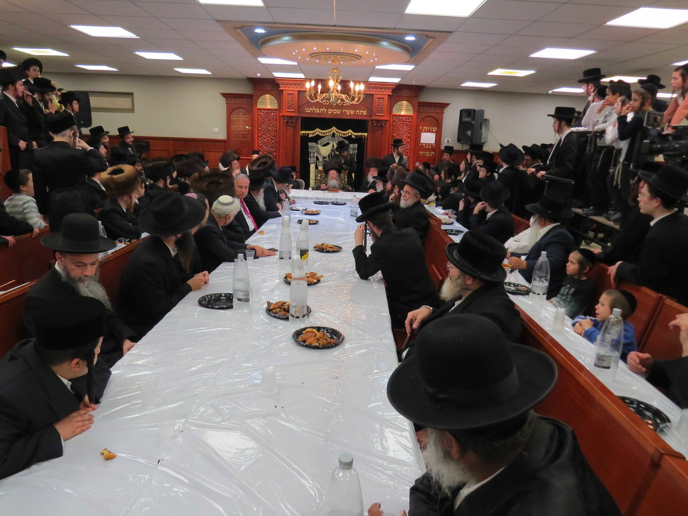 לחן של האדמו"ר בצעירותו חודש לרגל השמחה