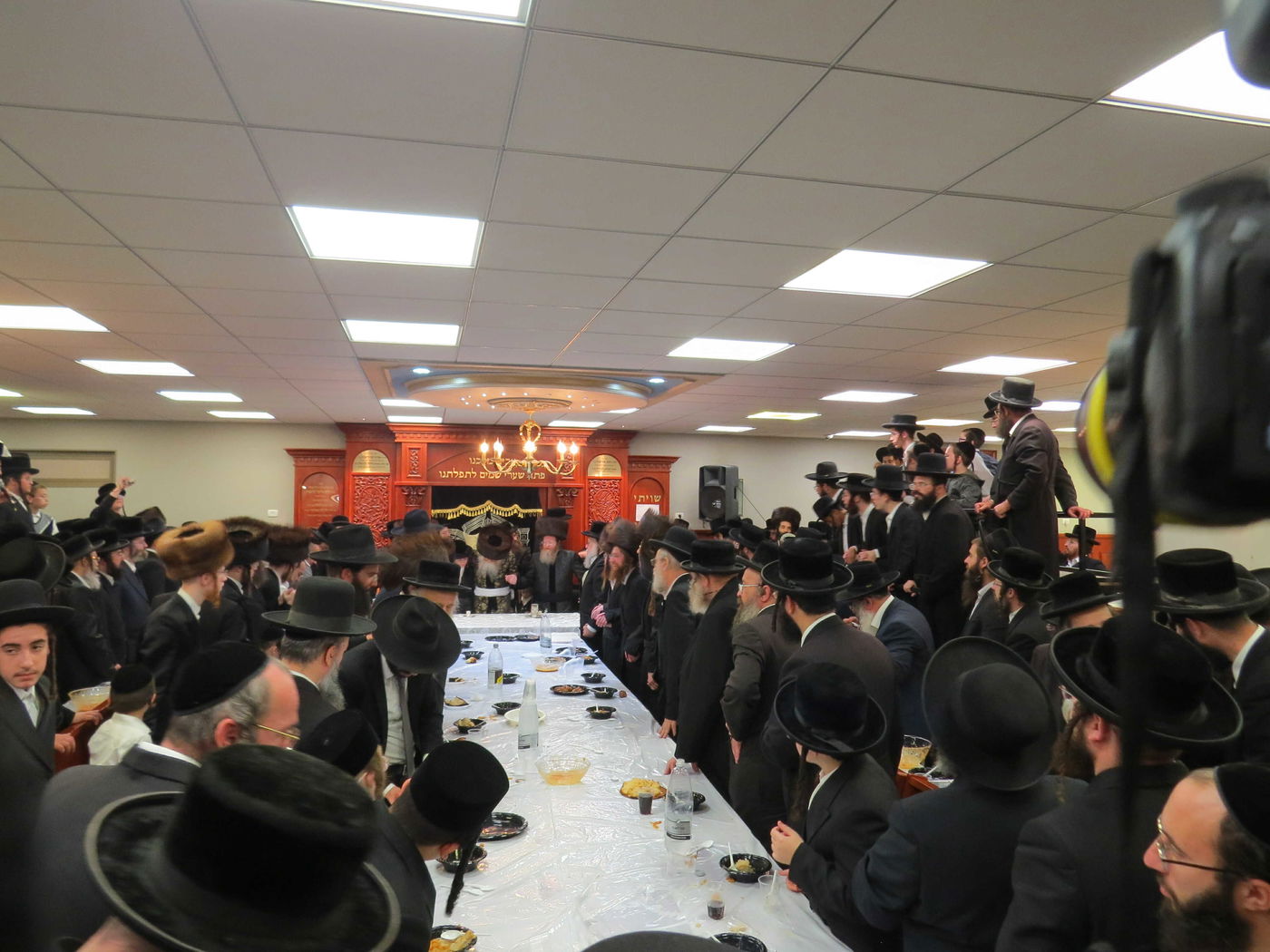 לחן של האדמו"ר בצעירותו חודש לרגל השמחה