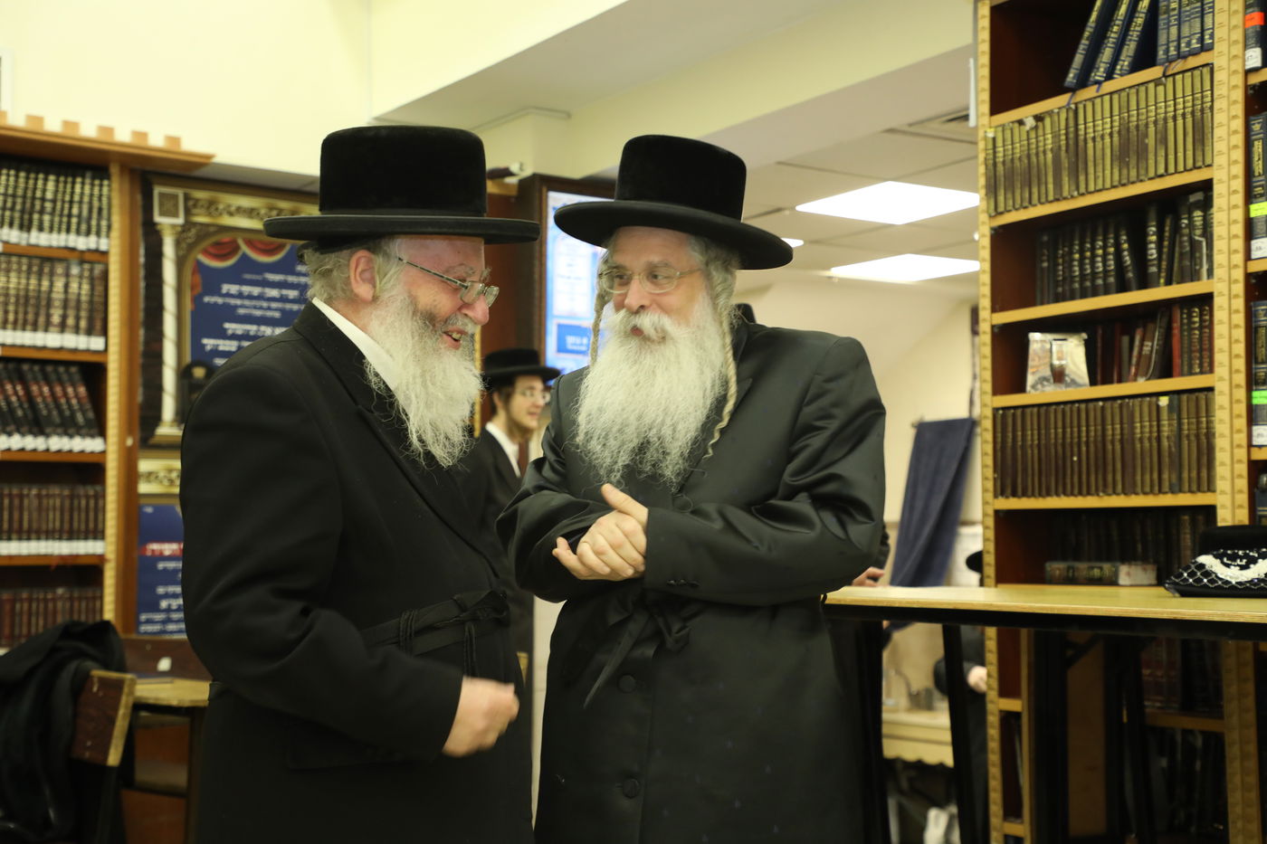 אברכים ובחורים: בנדבורנא י-ם נבחנו על מאות דפי גמרא