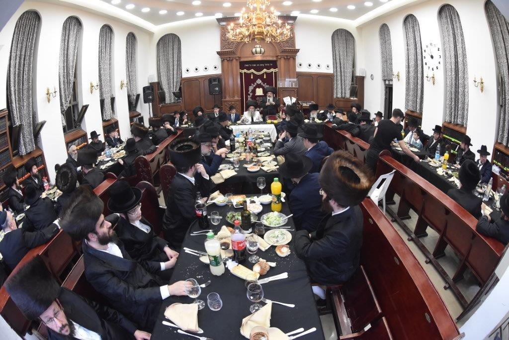 בני ברק: בבית מדרשו של  הגאב"ד - שבע ברכות לבן הנגיד