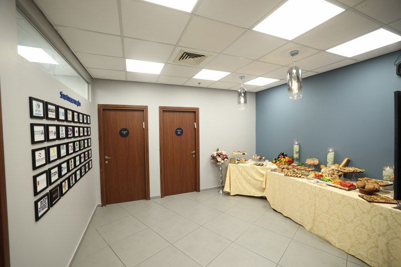 ב'סמארט קליק' חנכו משרדים חדשים; הברנז'ה באה לברך • צפו