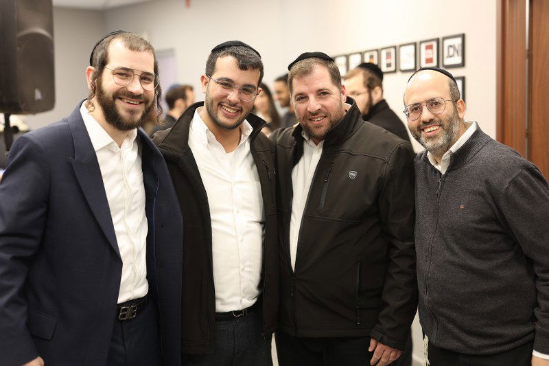 ב'סמארט קליק' חנכו משרדים חדשים; הברנז'ה באה לברך • צפו