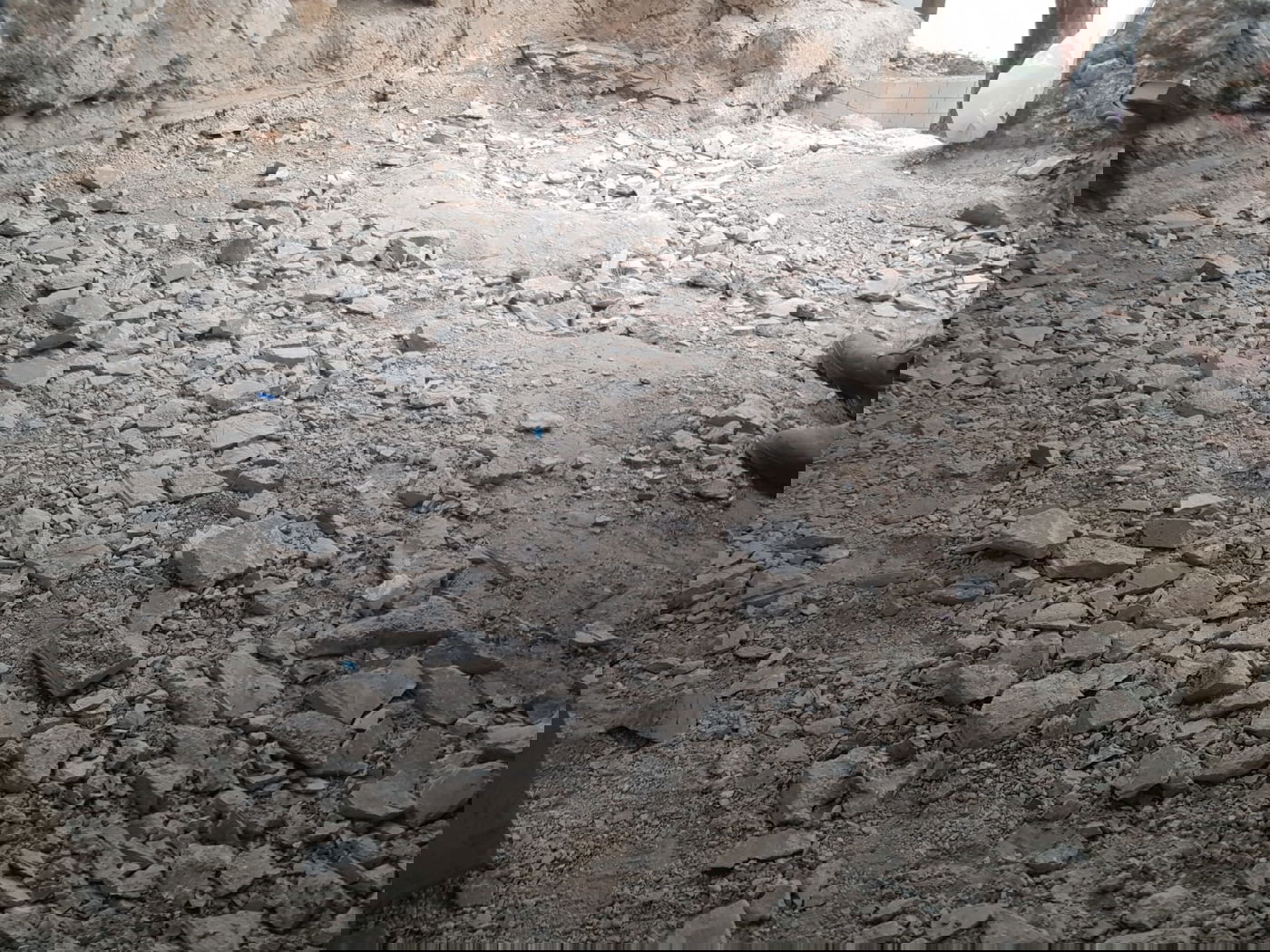 כאב לב: כך מתחם "קבר מתתיהו" - נהרס