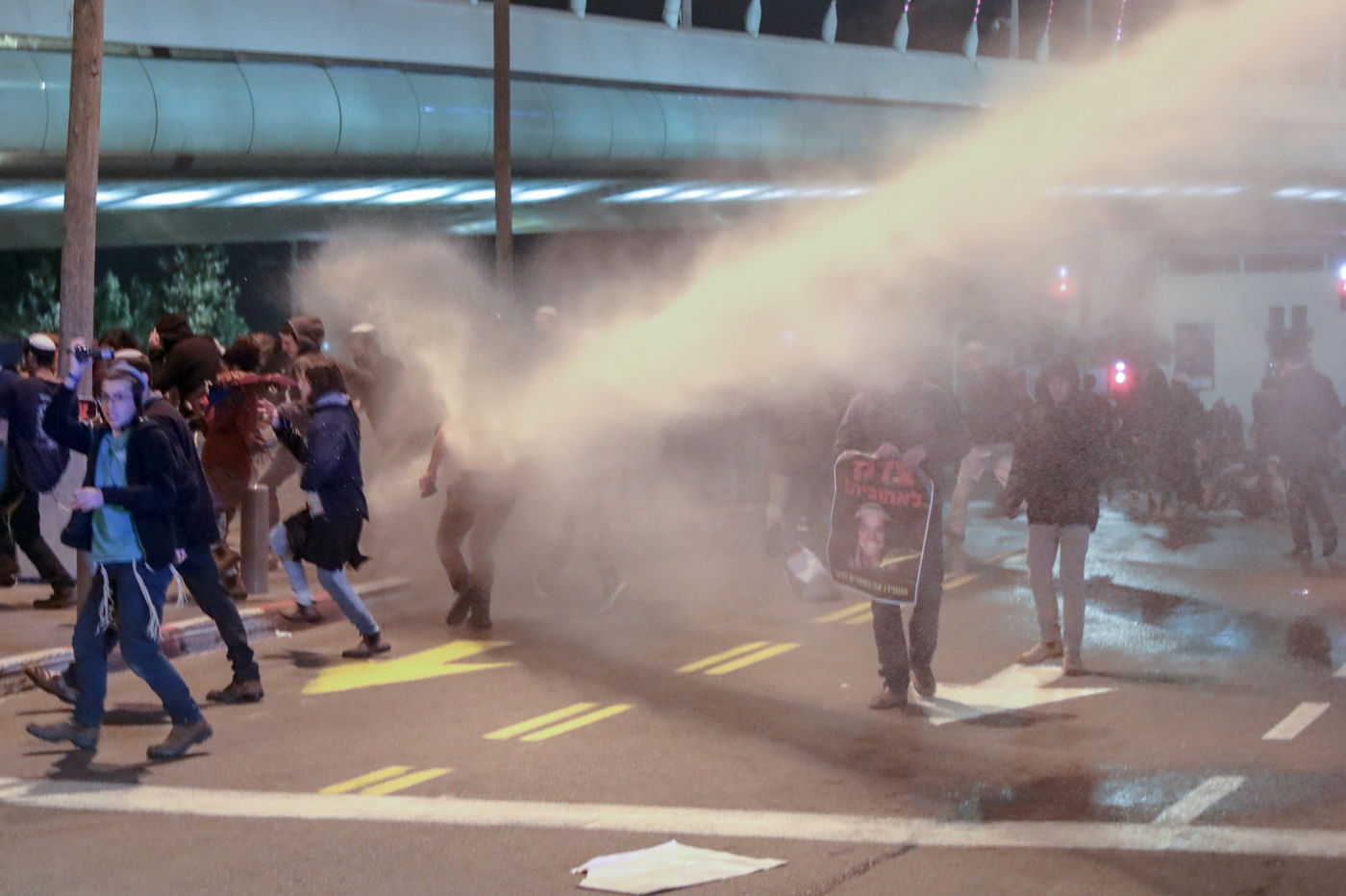 מחאת סנדק: 24 מפגינים נעצרו - בהם 8 קטינים