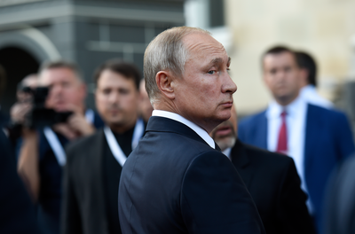 פוטין חשף את העבודה המפתיעה בה עבד