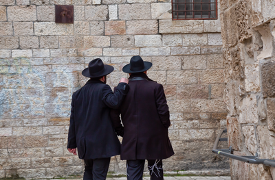 נשואים, זה בשבילכם: 5 דברים שאסור להגיד לרווקים