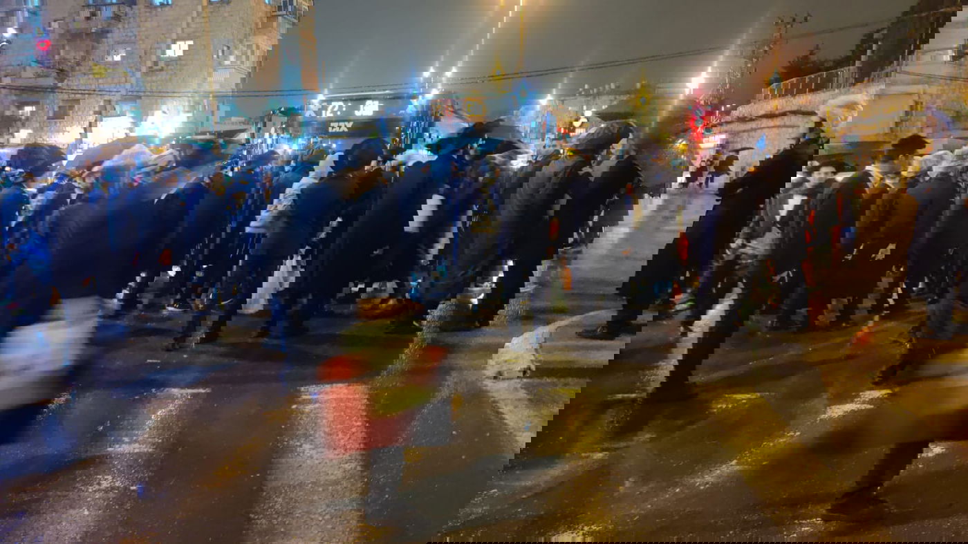 פלג מ'הפלג' הפגין נגד הרכבת הקלה • צפו