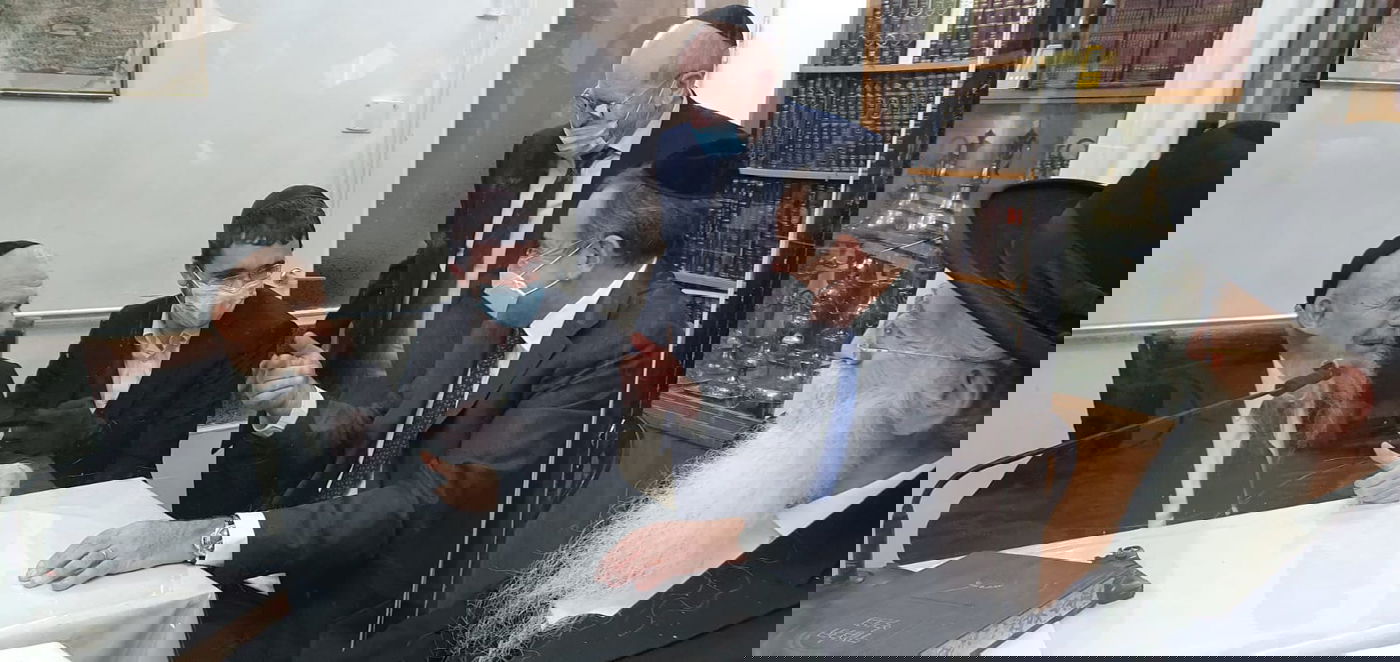 השגריר החדש של ארה"ב בביקור בבתי גדולי ישראל