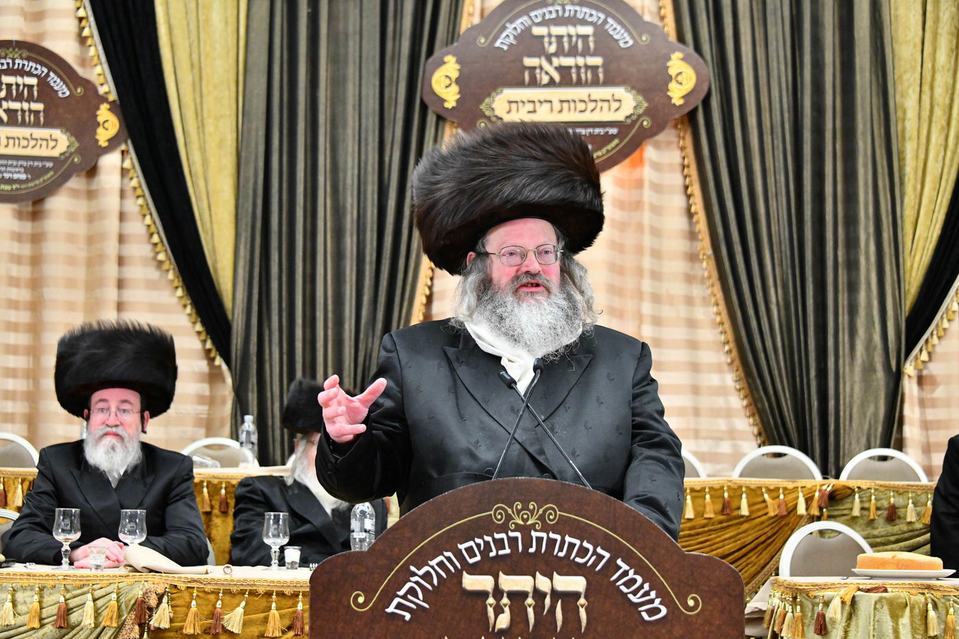 תיעוד: 400 אברכים קיבלו היתר הוראה בהלכות ריבית