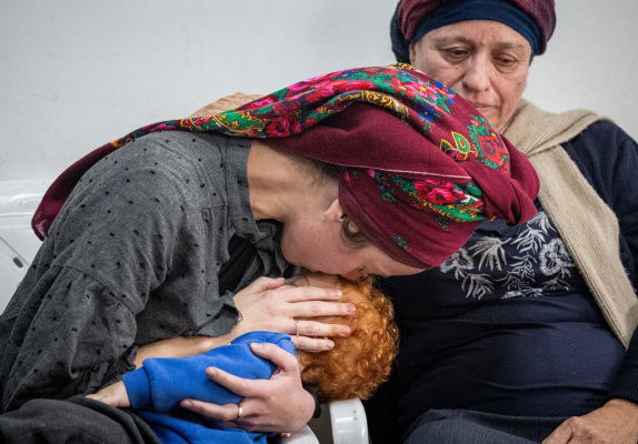 אלמנתו של דימנטמן ובנה