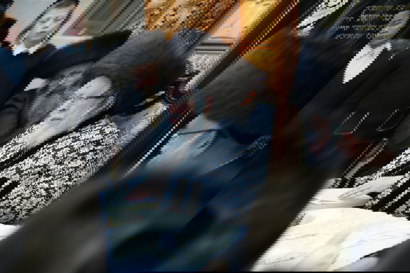 האדמו"ר מסטראפקוב שבת בבני ברק; צפו