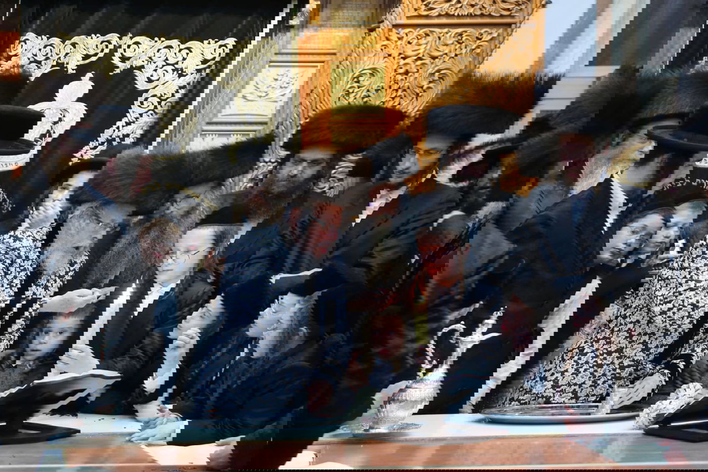 האדמו"ר מסטראפקוב שבת בבני ברק; צפו