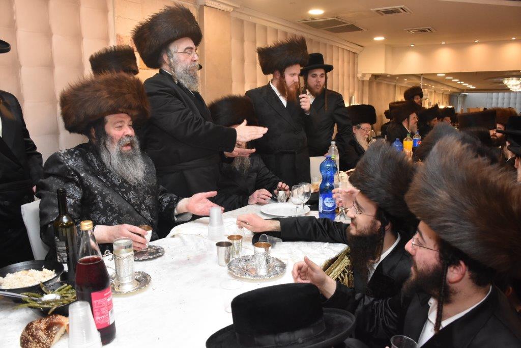 שמחת החתונה בחצרות בישטנא - זוועהיל - שאץ - מעליץ