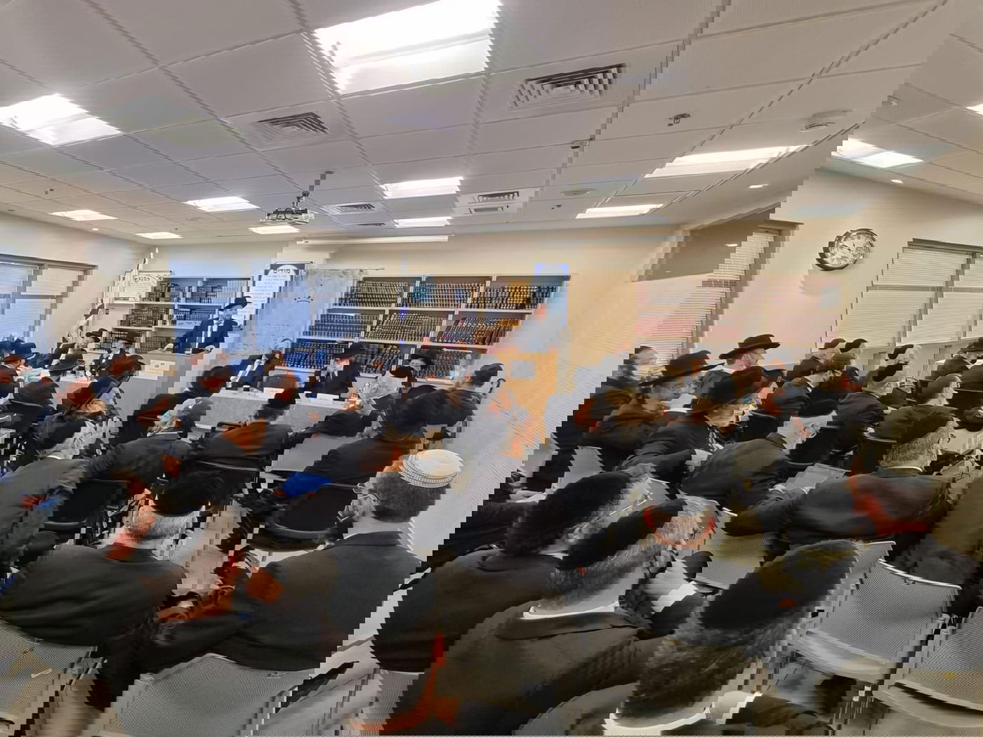 מרד ביועמ"ש? עשרות דיינים השתתפו בכינוס - ו"יענשו"