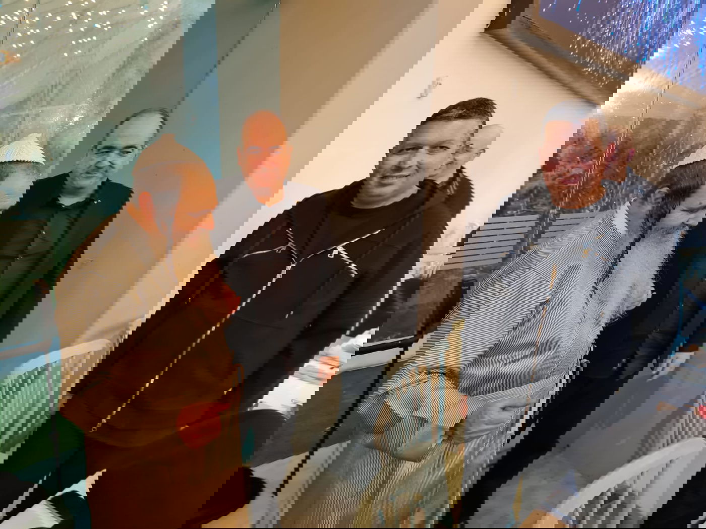 הרב הרוש חיתן נכד, רבנים פוליטיקאים וידוענים הופיעו