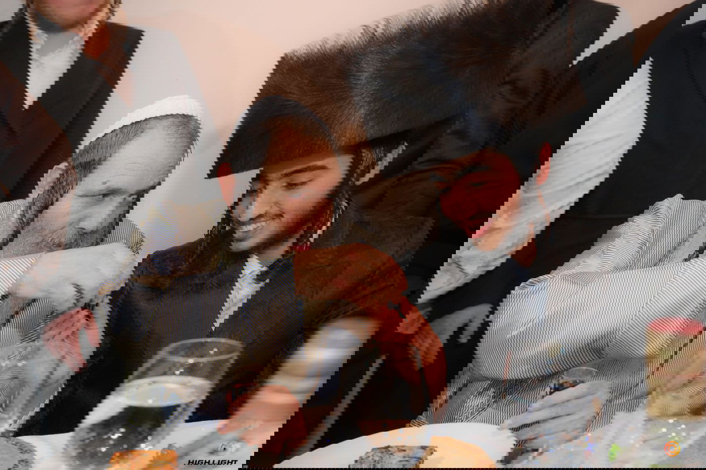 הרב הרוש חיתן נכד, רבנים פוליטיקאים וידוענים הופיעו