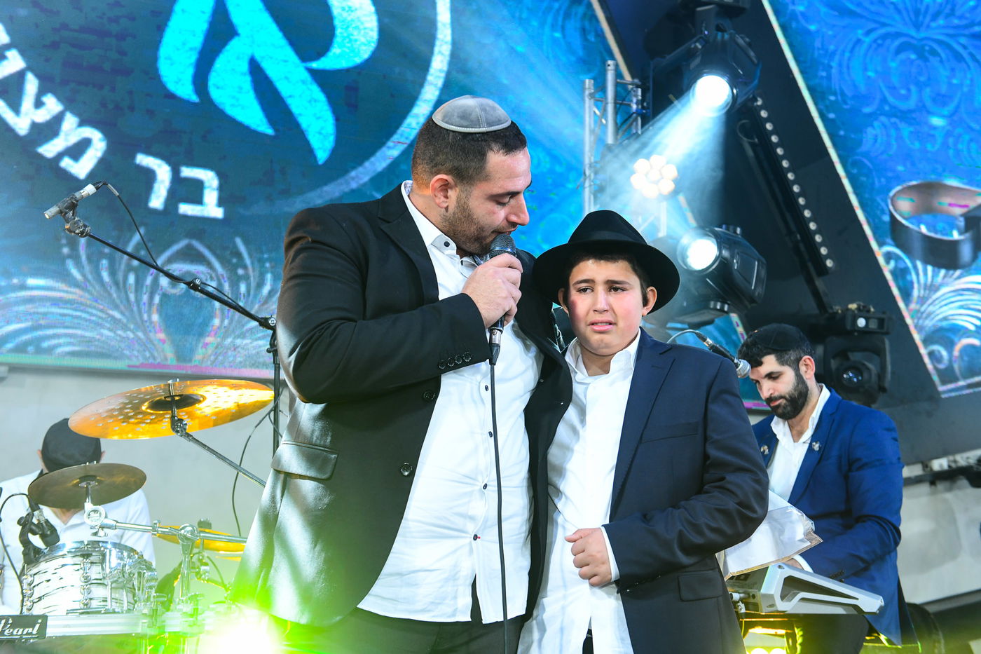 השמחה בבר המצווה לבנו של נפטר הקורונה • תיעוד