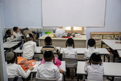 תלמידים ללא מלמד. ארכיון