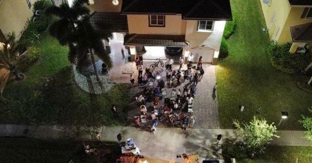 פעילות בבית חב"ד של מיאמי גרדנס