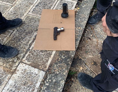 האקדח החלוד שנמצא הבוקר