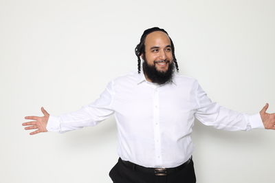 אוהד ראדי בסינגל חדש: "חיים של אור"