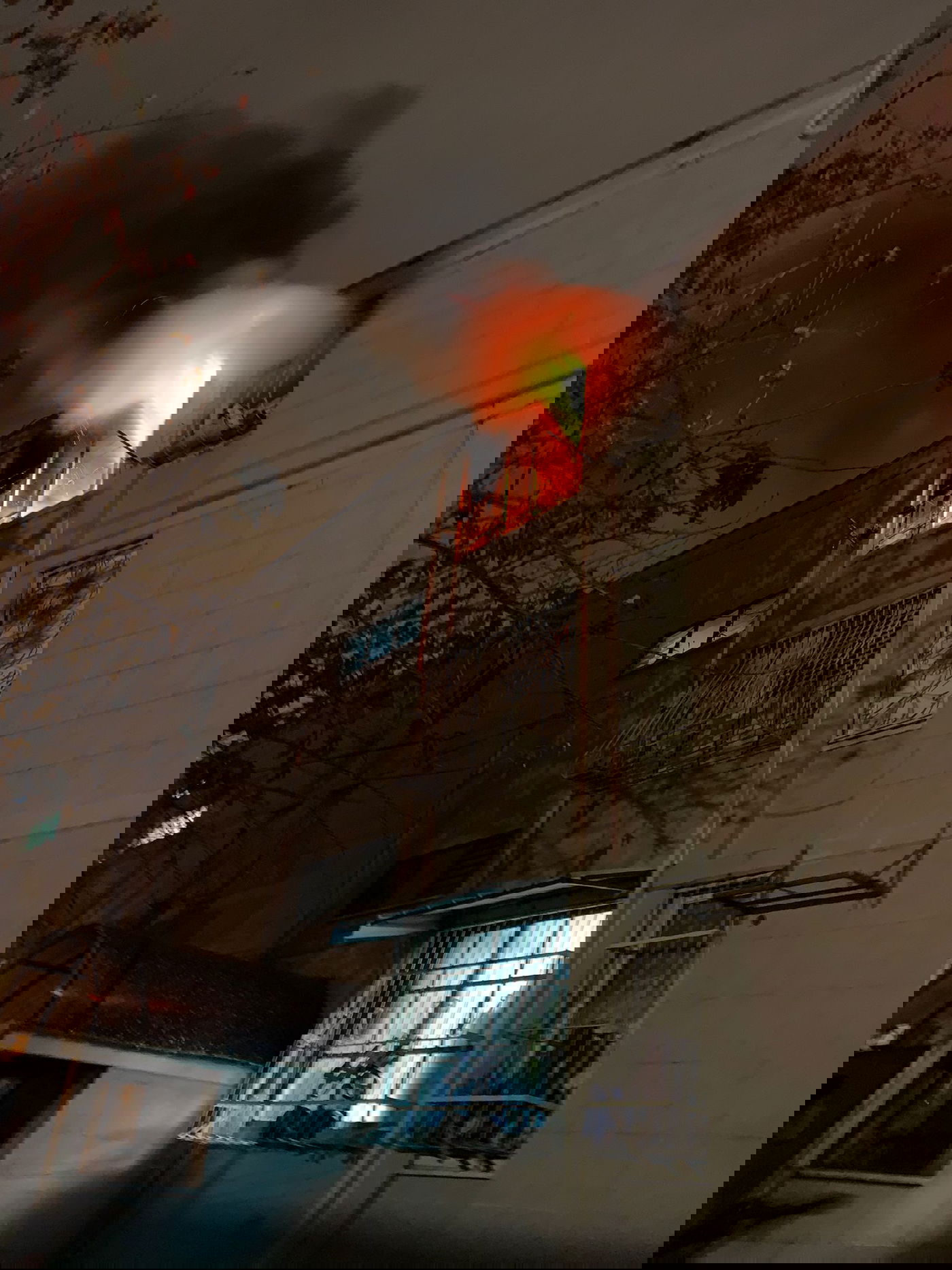 שריפה קטלנית: בן 60 נספה מהאש ברמלה