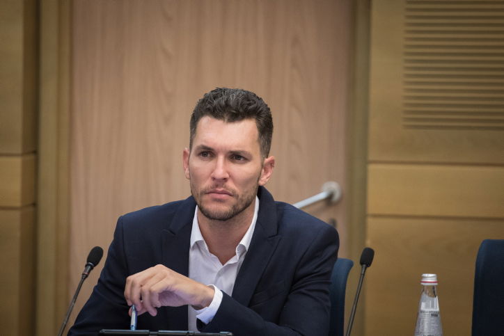 "לפטר"; הציוץ הישן של עידן רול שהתהפך עליו