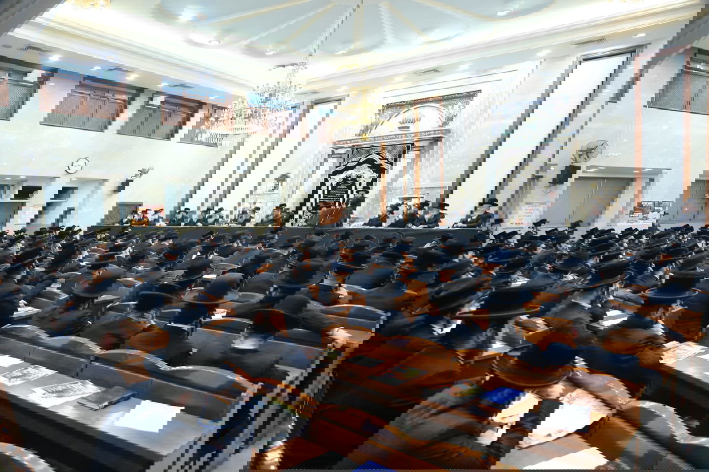 ב'שבט הלוי' ציינו 11 חודשים לפטירת הגאב"ד