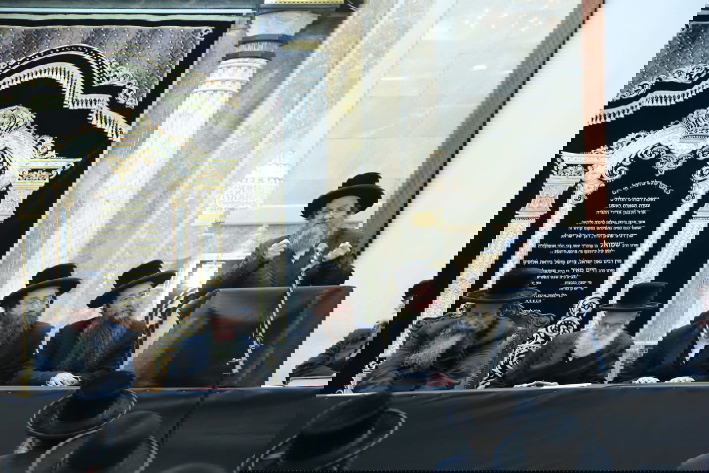 ב'שבט הלוי' ציינו 11 חודשים לפטירת הגאב"ד