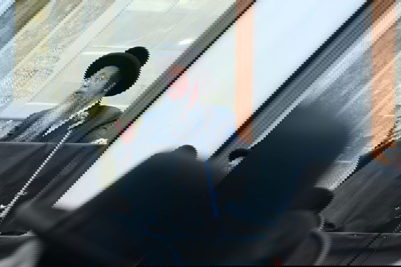 ב'שבט הלוי' ציינו 11 חודשים לפטירת הגאב"ד