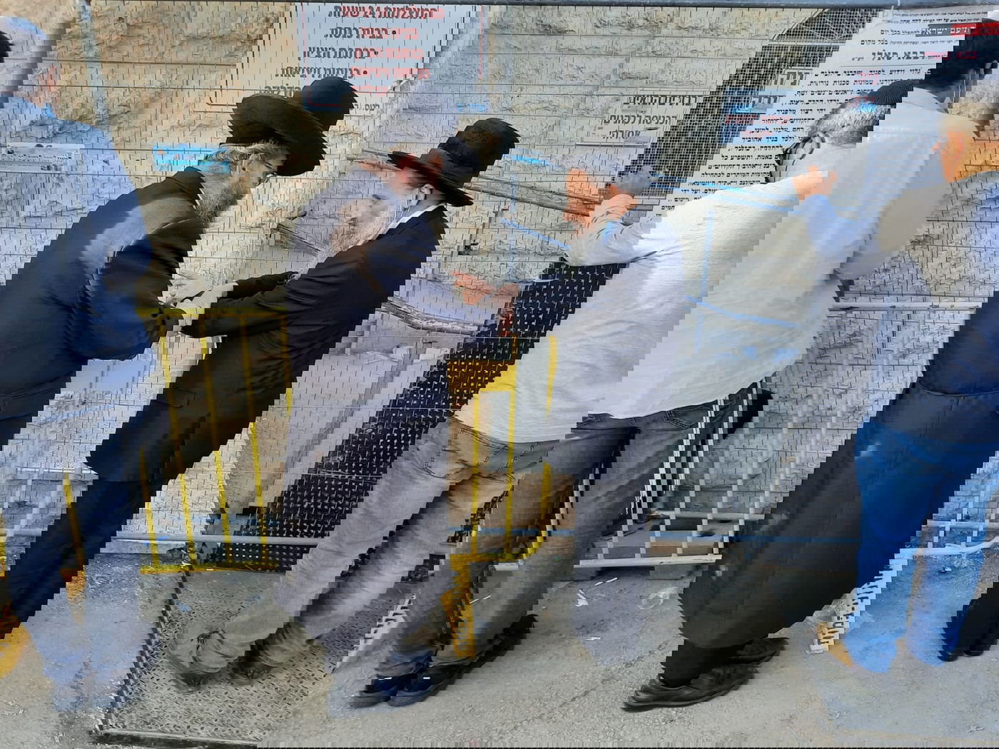 זופניק בכיכר • כל התמונות והנייעס של השבוע