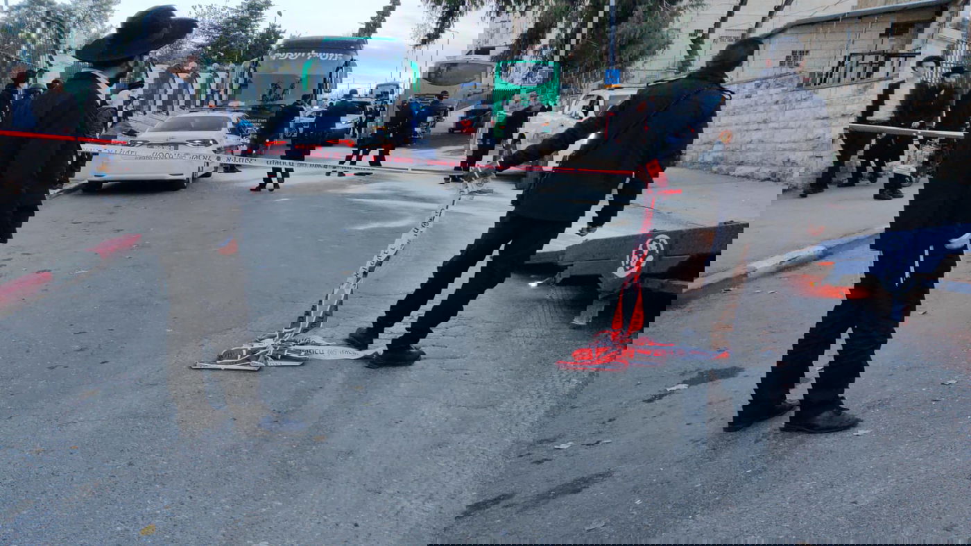 בת 50 ובן 49 נפצעו בינוני מפגיעת אוטובוס