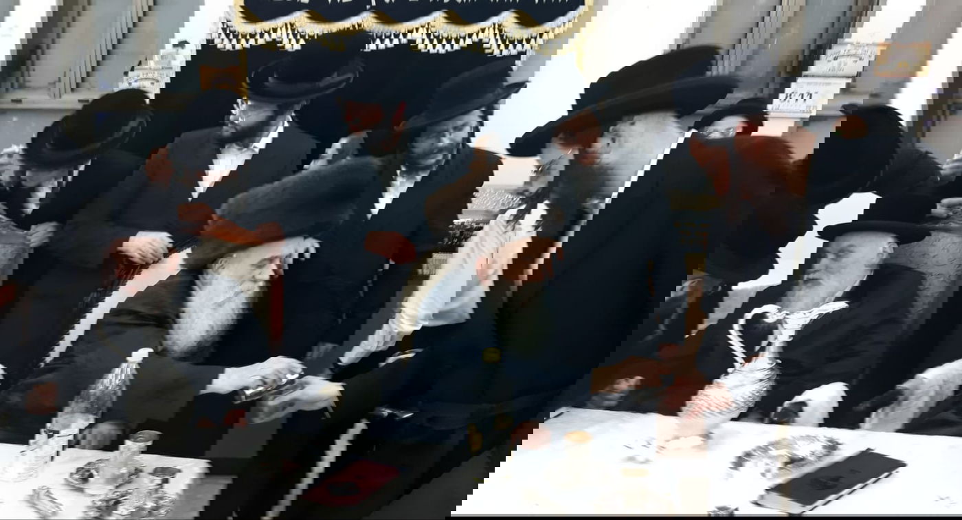 בבוטושאן ציינו 170 שנה לפטירת ראש השושלת