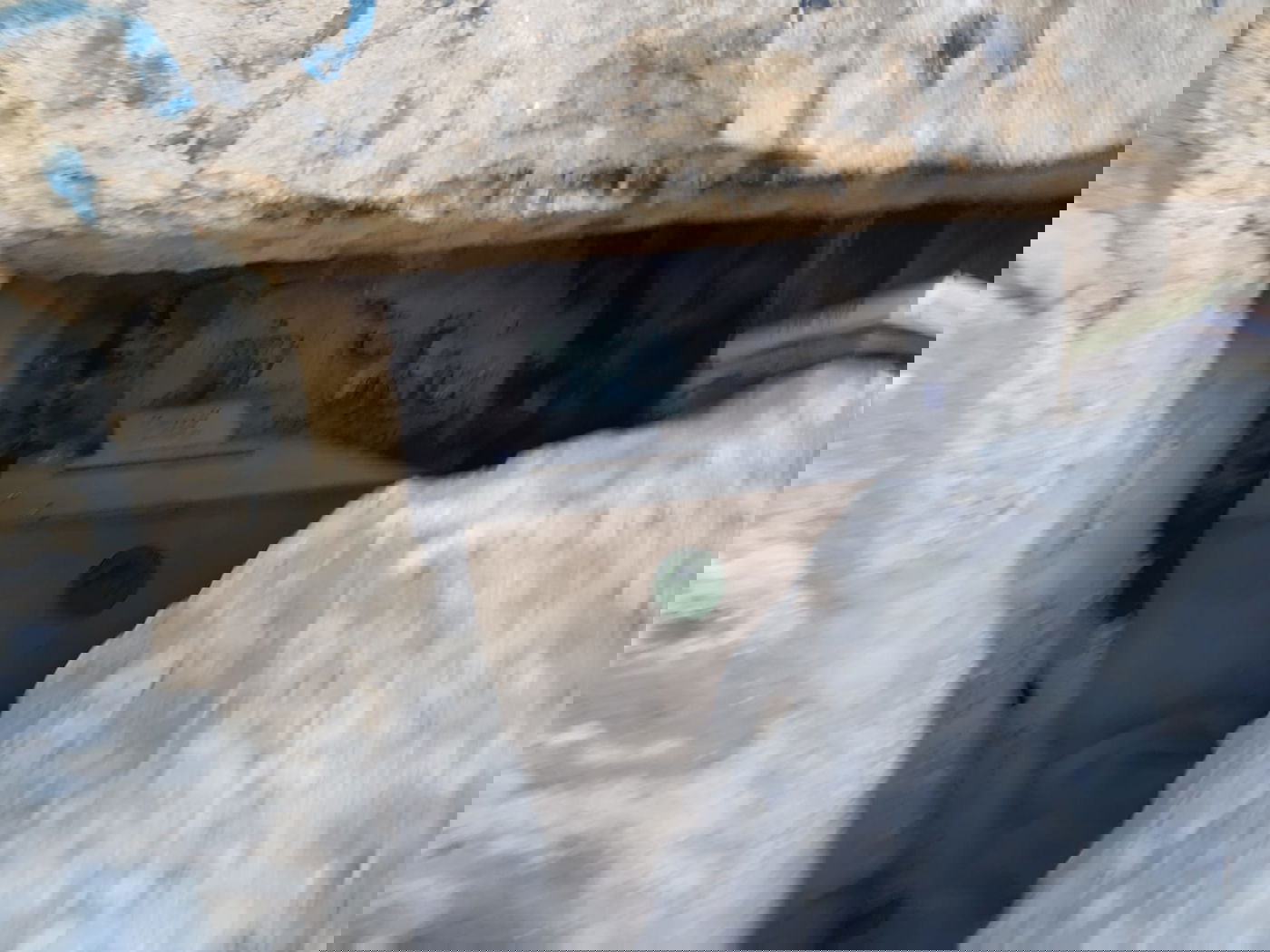 חסימת הגישה לקבר