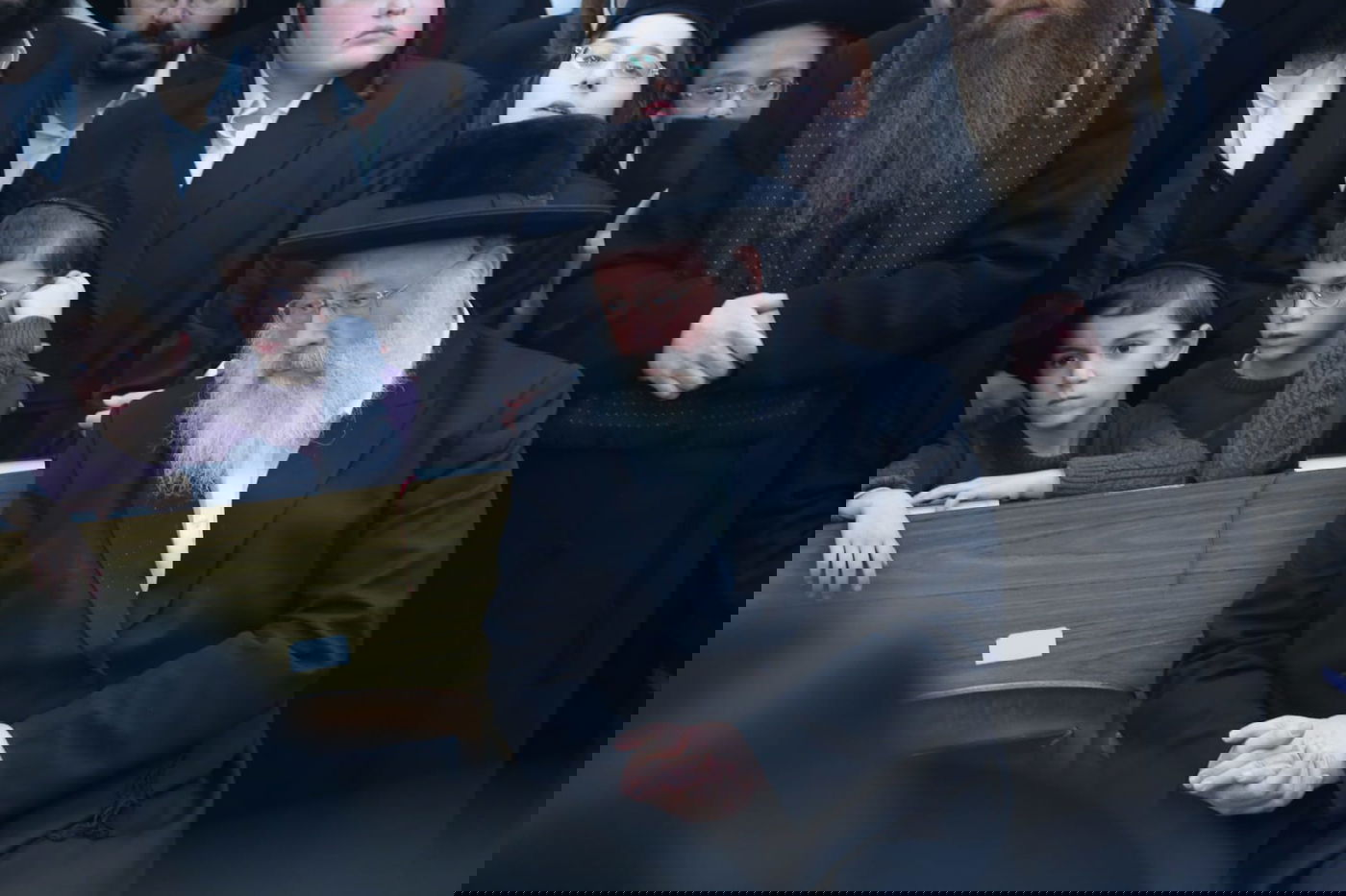 מאות ליוו למנוחות את הגאב"ד הגרי"ח שיינפלד זצ"ל