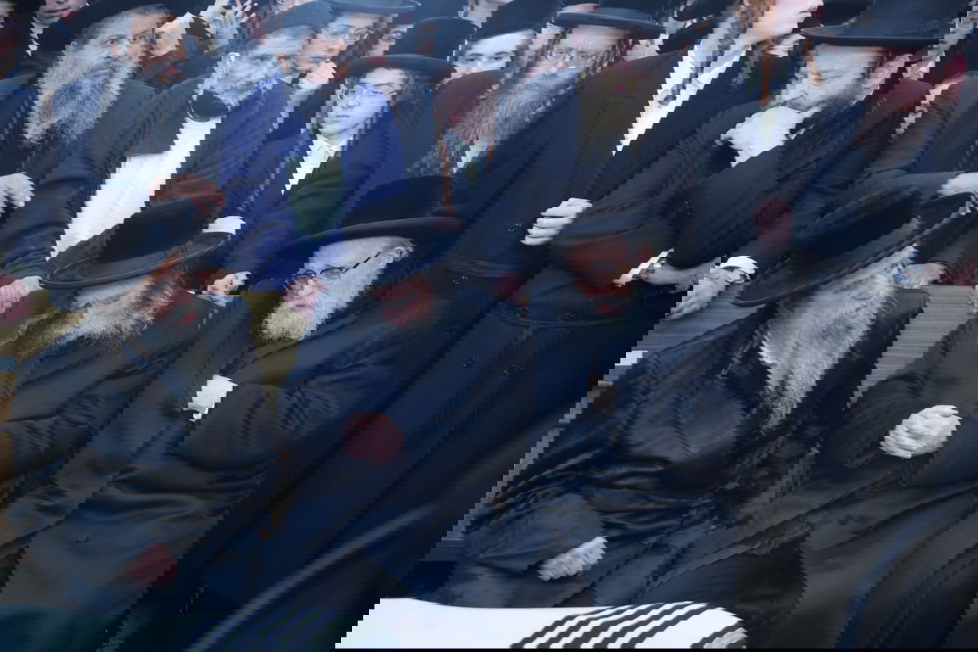 מאות ליוו למנוחות את הגאב"ד הגרי"ח שיינפלד זצ"ל