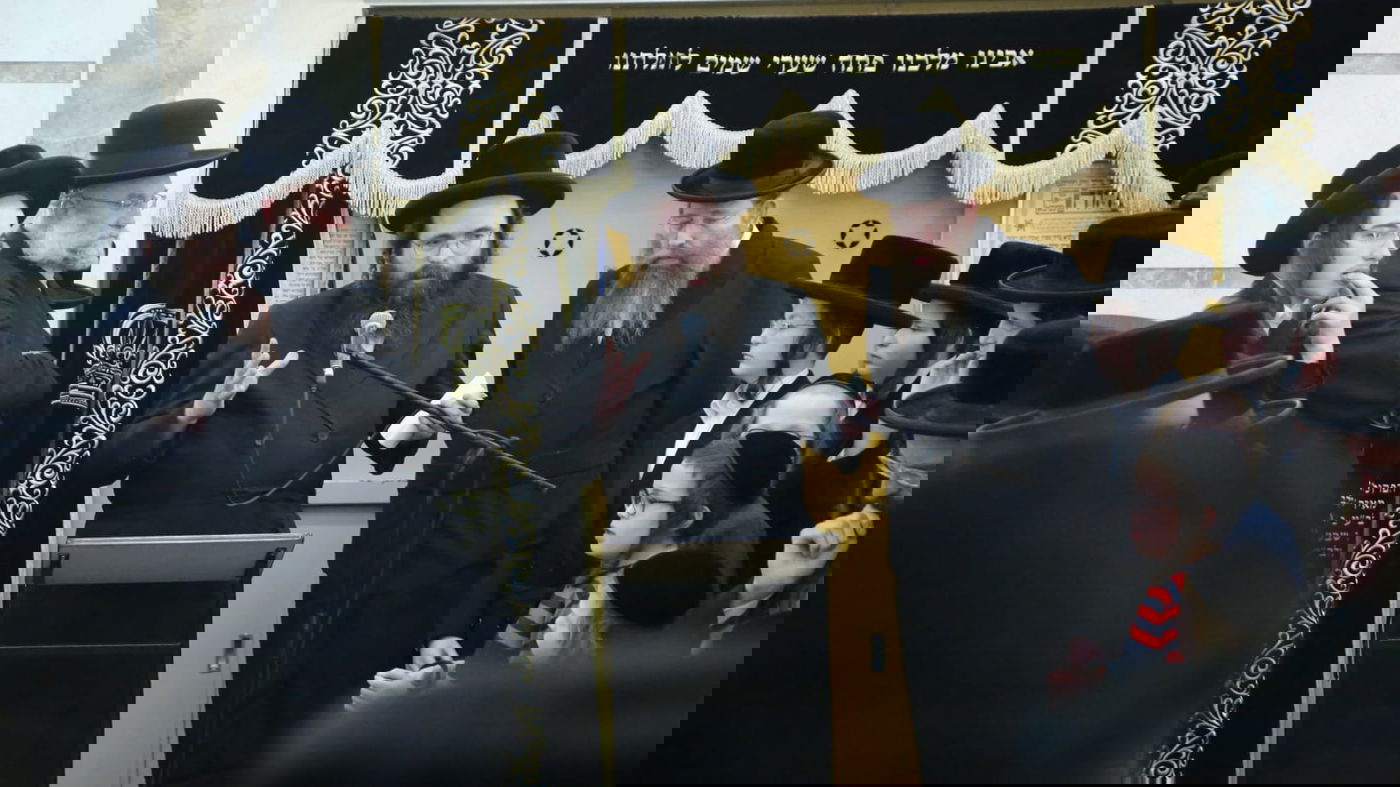 מאות ליוו למנוחות את הגאב"ד הגרי"ח שיינפלד זצ"ל