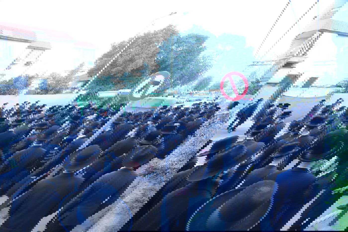 מאות ליוו למנוחות את הגאב"ד הגרי"ח שיינפלד זצ"ל