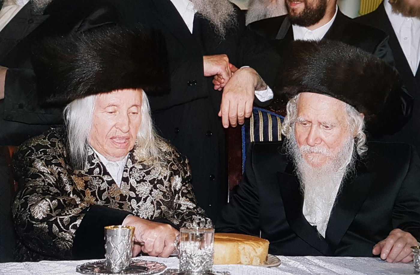 הגרי"ח שיינפלד זצ"ל עם האדמו"ר מקאליב זצ"ל