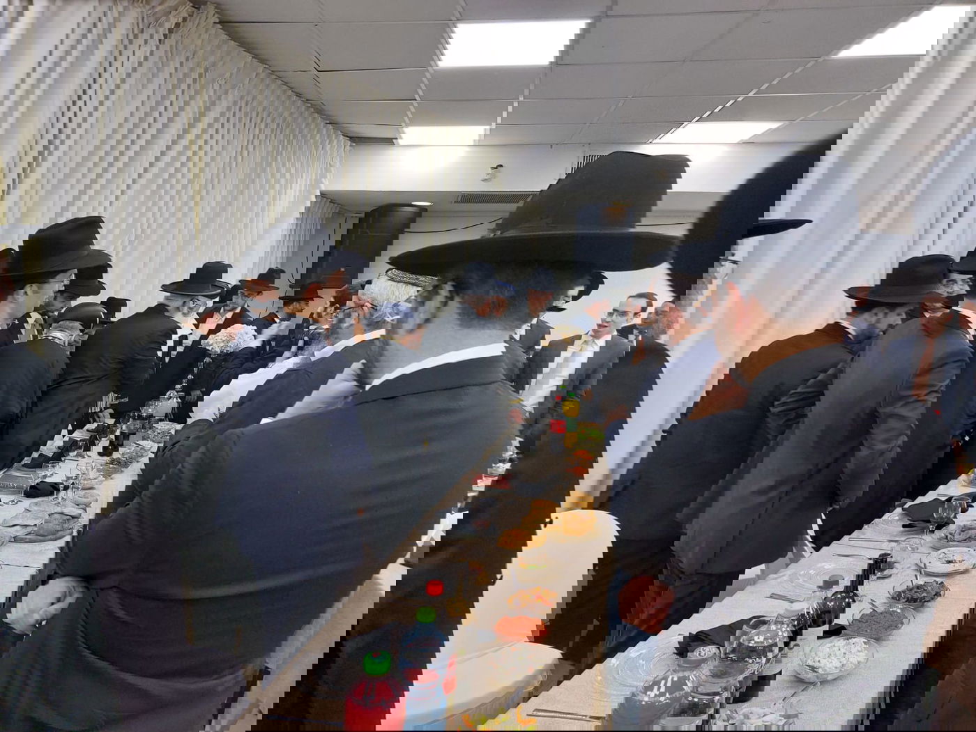 תיעוד: שמחת אירוסי נכד הראשונים לציון